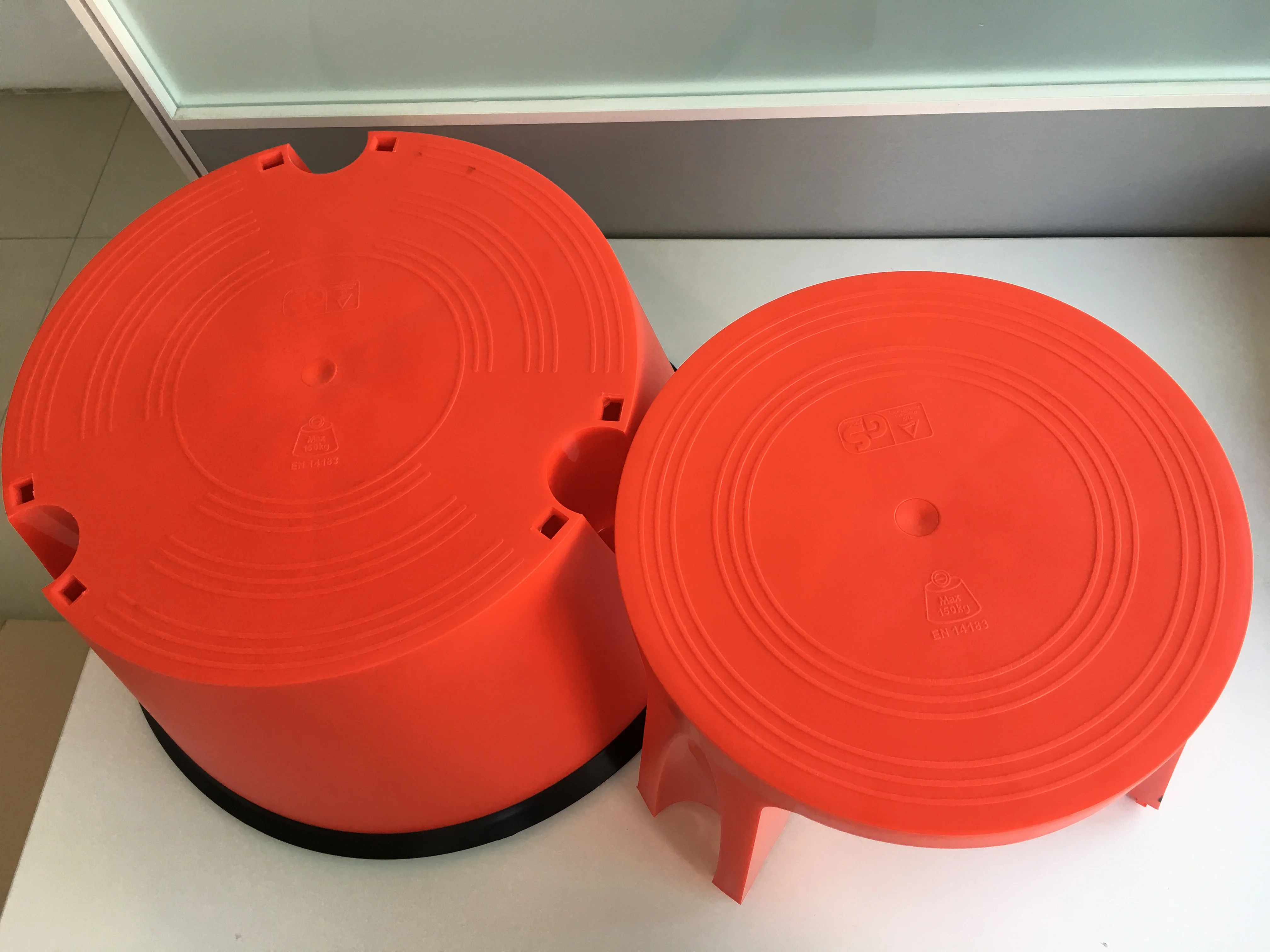 TWINCO ABS 2 Steps Rolling Kick Step Stool Mobile Rolling Step Stool