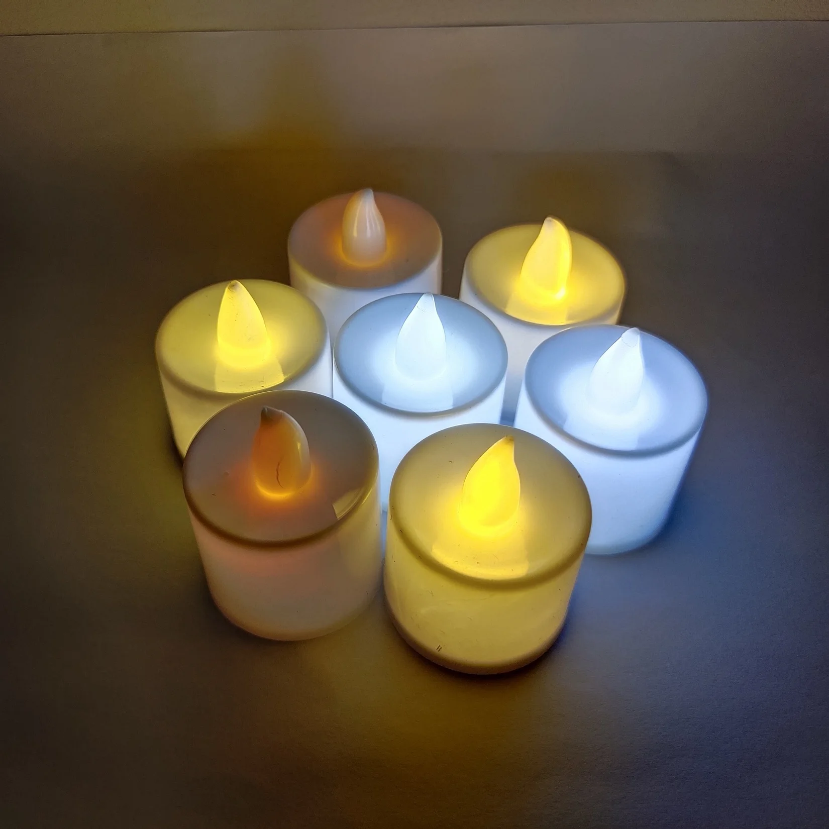 Classic Church Decor Plastic Flickering Light Electric Flameless Realistic Bright Mini Led Tea Light Candles