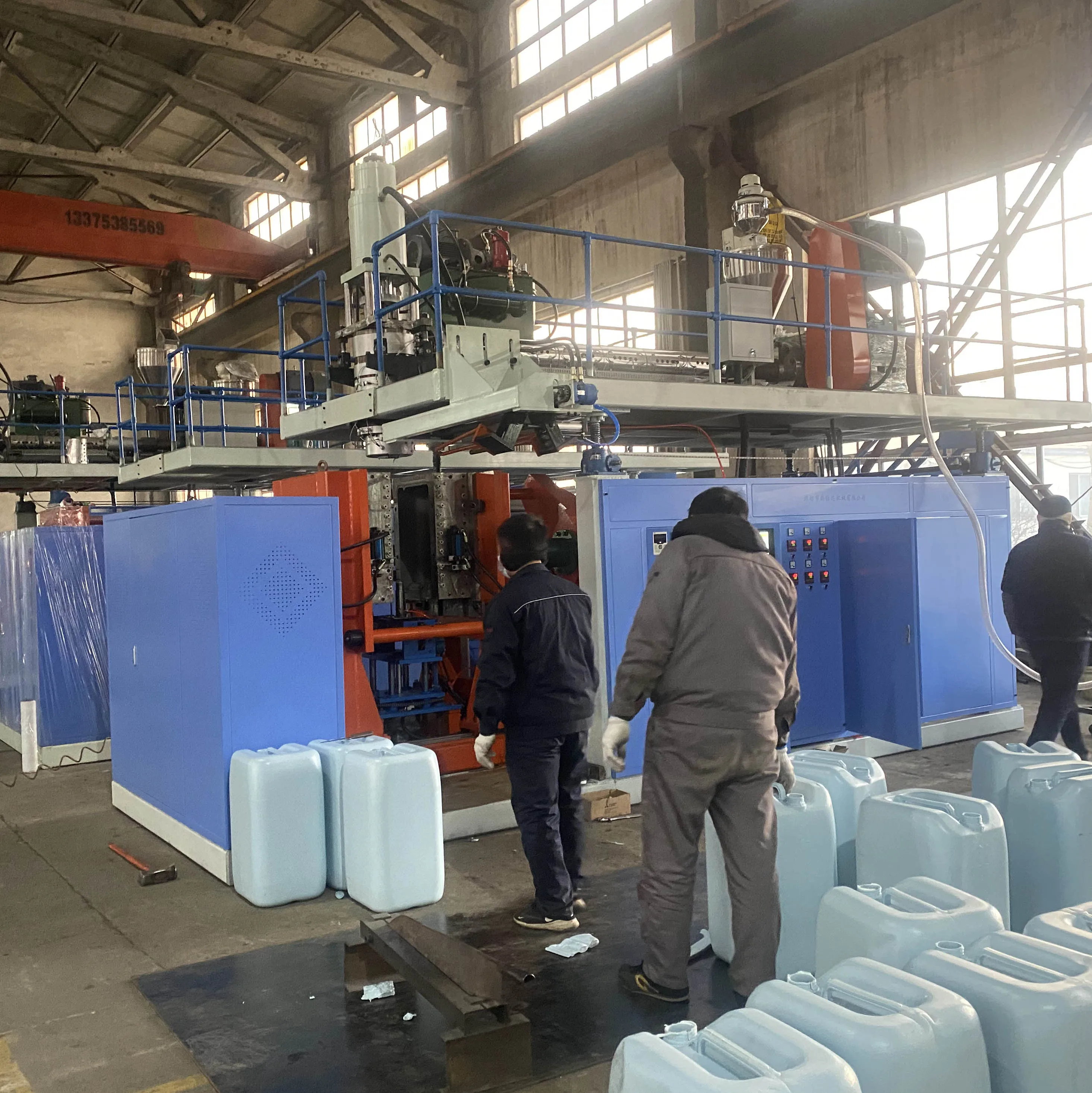 Машина для производства барабанов HDPE 250