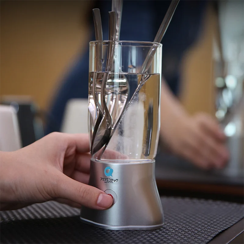 Xiyun NEW Portable Oral Hygiene Appliances Antiseptic No alcohol Electrolytic ozone Water Mouthwash Cup