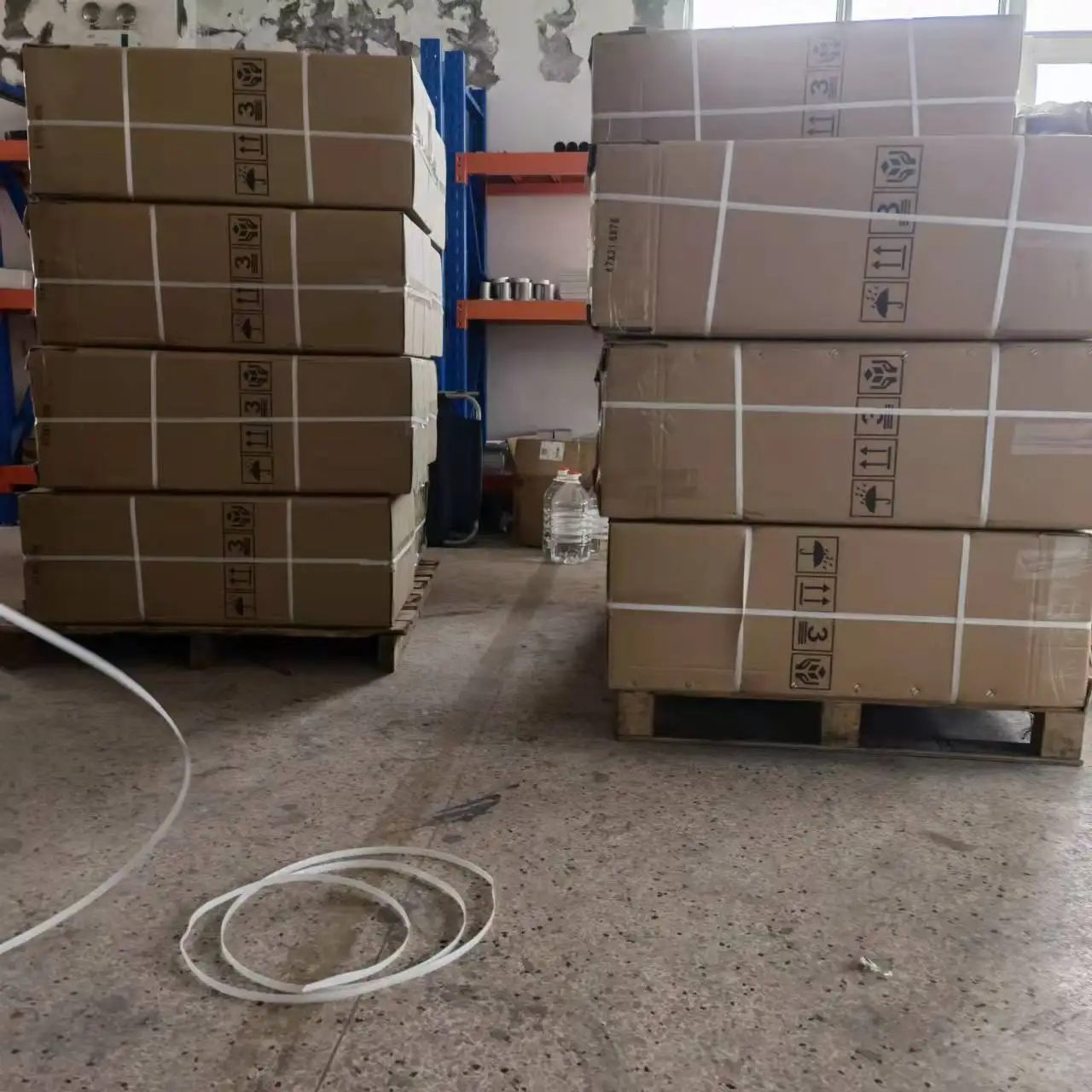 YK GFK-280 Good Selling Liquid Filling Machine For Oil Juice Water Beverage Soy Milk,Electric Small Liquid Mineral Water Juice