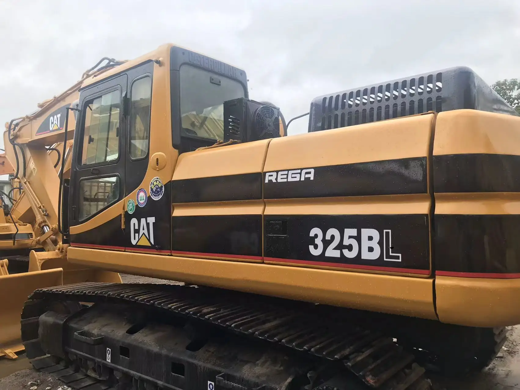 Used CAT Caterpillar 325BL Excavator For Sale,used caterpillar cat 325 /325b /325bl excavators