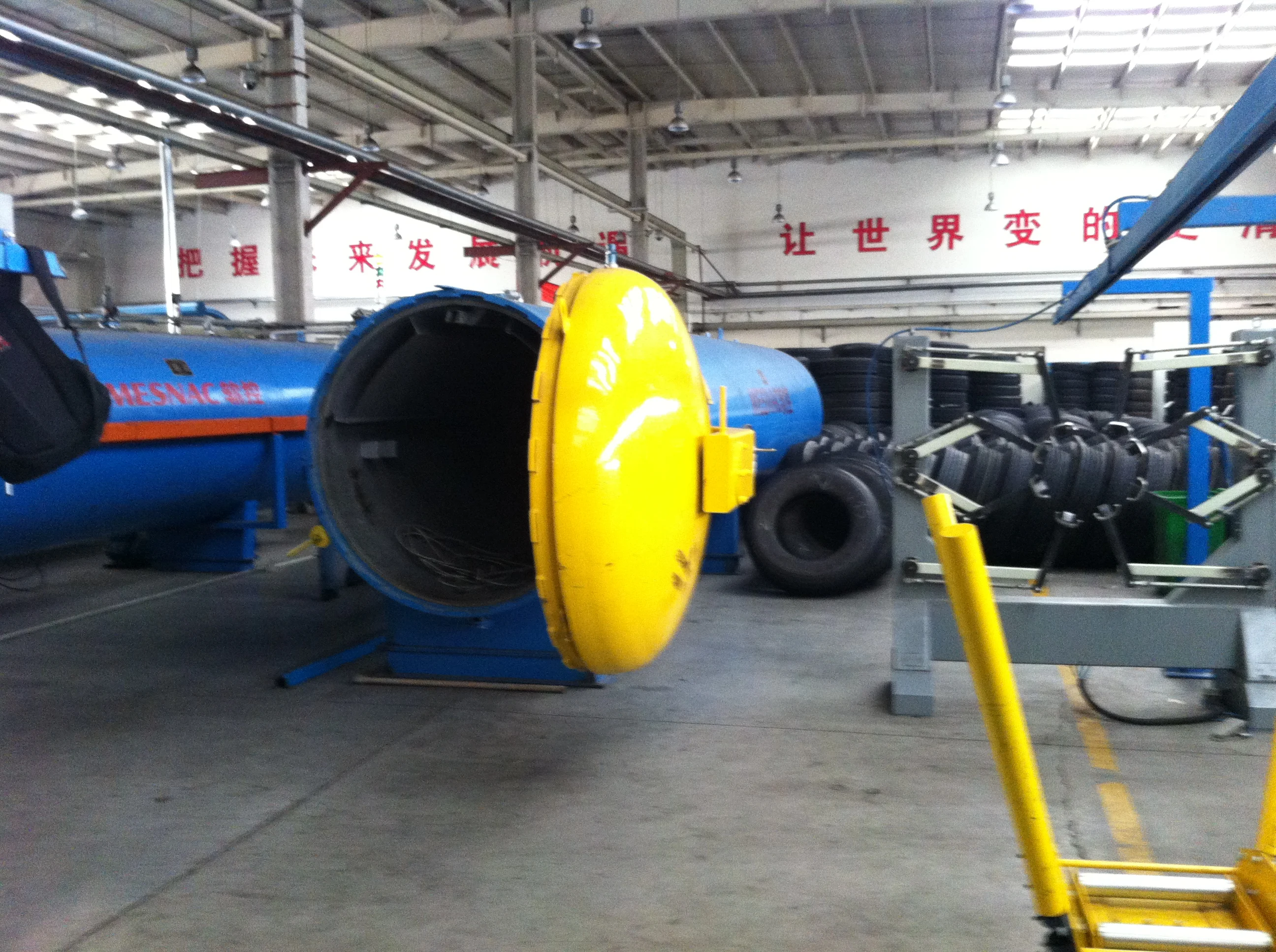 
Autoclave for old waste tires / tire cure retreading machine / tire rubber vulcanizing machine for retreading 