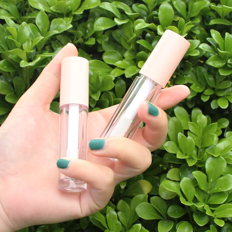 Big brush cosmetic lipgloss packaging high quality popular empty nude lip gloss tube lip container with nude cap