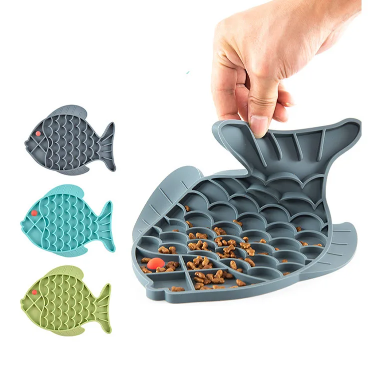 Combined Textured Design Anxiety Relief Training Dog Treat Puzzle Cat Dish Bowl Slow Feeder Pad Combo Silicone Licking Food Mats