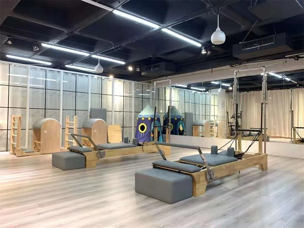 Коммерческий белый кленовый Пилатес реформер с полутрапециевидным сертификатом се