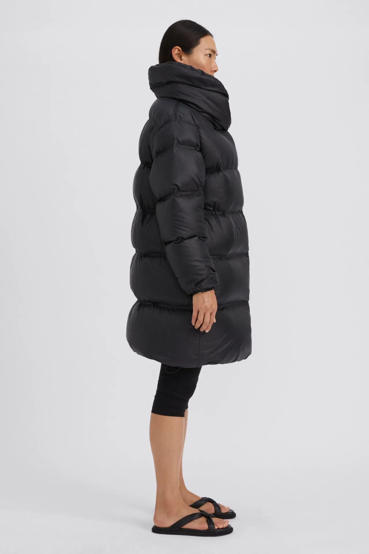 2024 Chinese clothing supplier plus size women bubble coats custom goose down padded puffer parka jackets