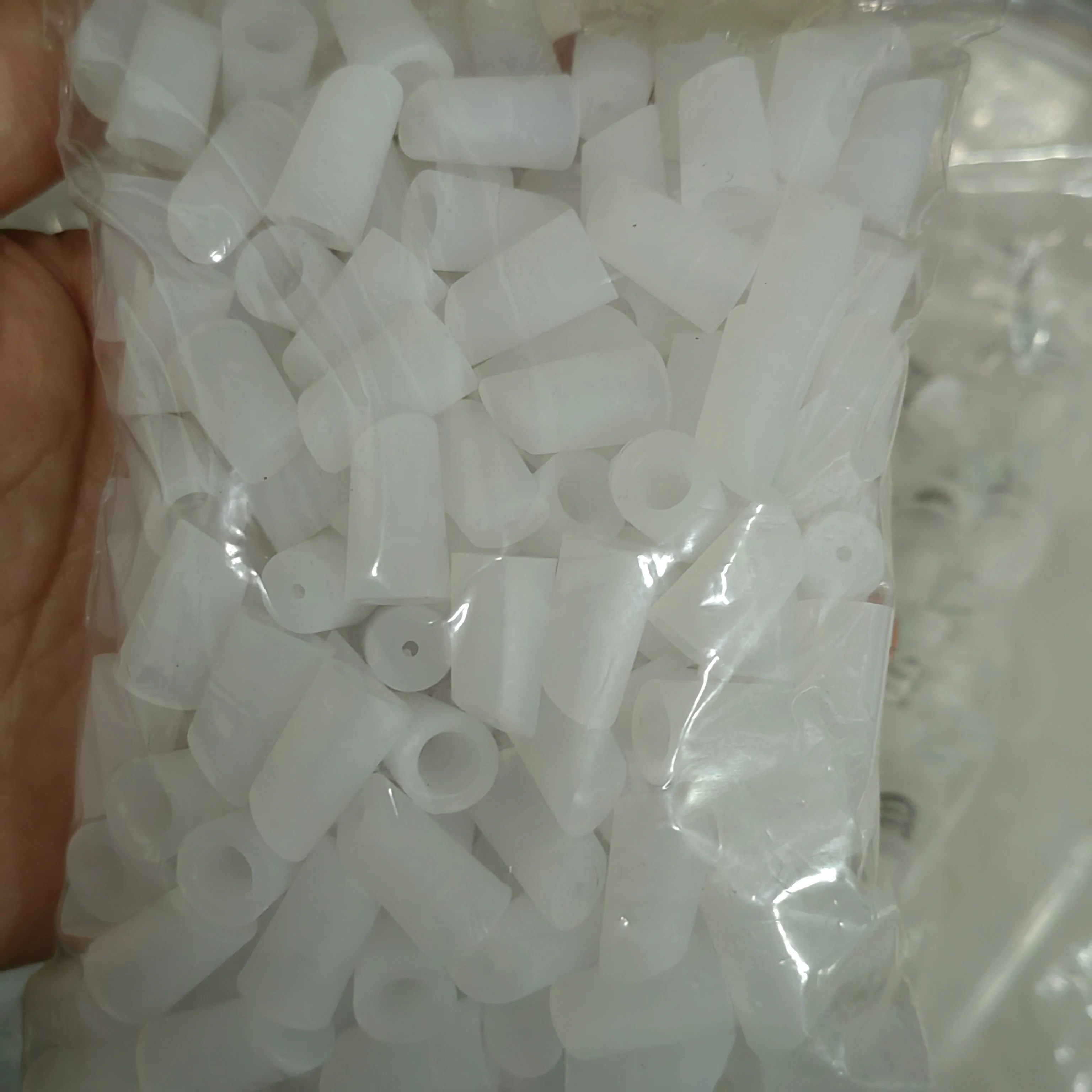 Top ranking lip plumping booster syringe tube private label lip plumper tube