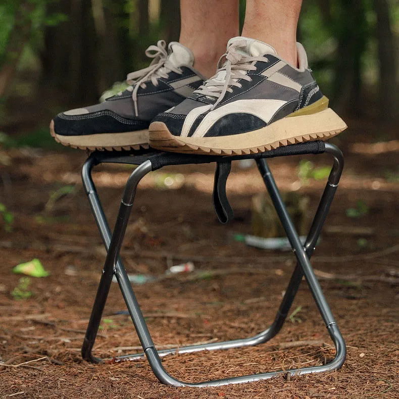 Portable Steel Outdoor Furniture Chair Fordable Portable Picnic Travel Camping Mini Folding Stool For Beach Fishing