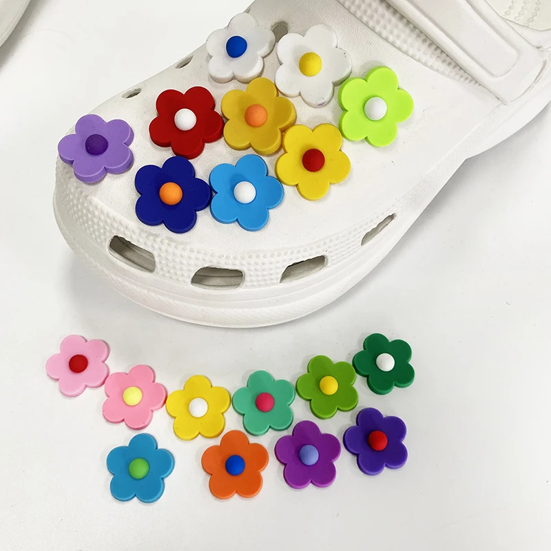 lvyu Manufacturers colorful cartoon Talisman garden theme PVC New style colorful flower garden shoes charm