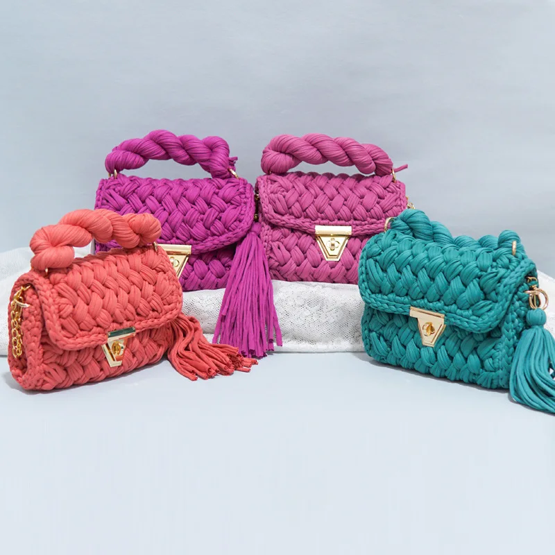 2023 Fashion Factory Customized New Color Crochet Bags Knitted Luxury Handbag  Handmade Crocheting Bags For Women