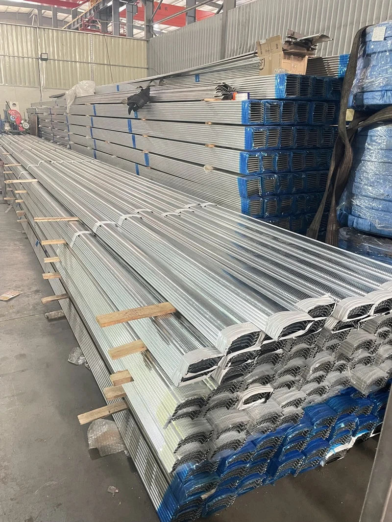 Galvanized Punching Roll Up Gate Grill Roller Shutter Door, Punched Hole Rolling door