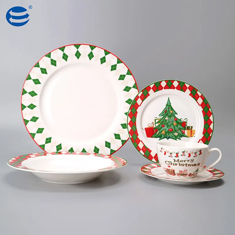 Wholesale Merry Christmas Porcelain Dinnerware Set Nordic Style Plate Cup and Saucer Ceramic Tableware Sets