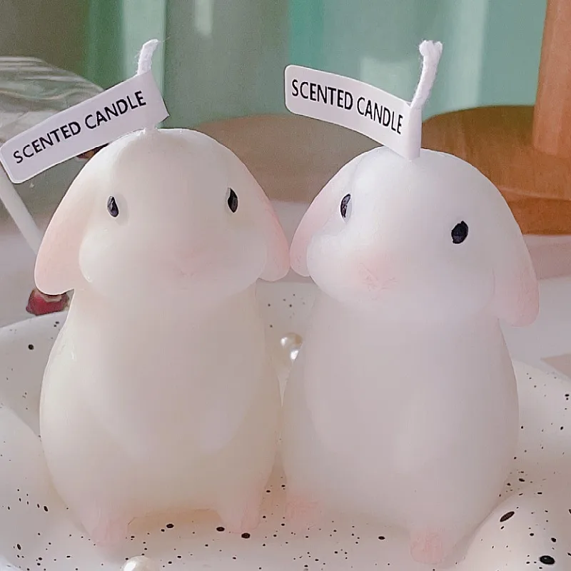 Lopsided rabbit scented candle, cute cartoon rabbit atmosphere sense of photography props to give gifts