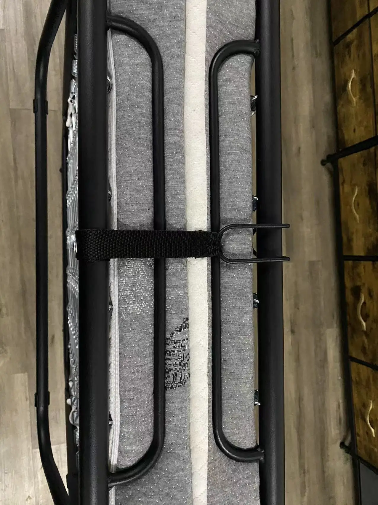 Рекламная Высококачественная многофункциональная мебель для гостиной металлический складной двуспальный диван-кровать отеля