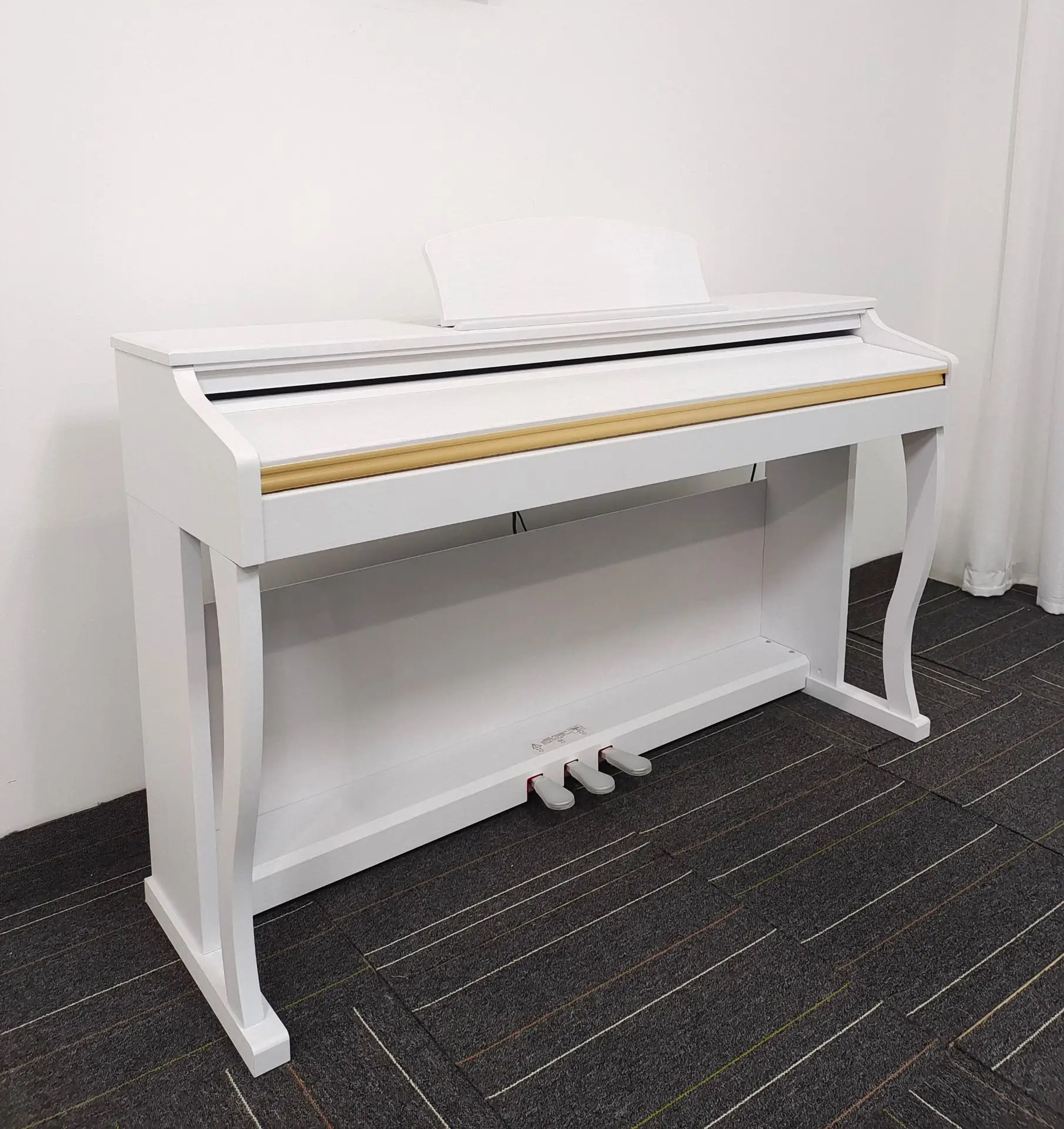 Type upright acceptable price quality electron keyboard 88 keys Digital Piano from china