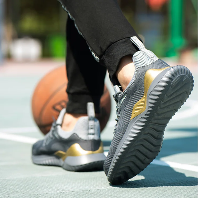 Breathable mesh safety shoes ultra-light wear-resistant leisure sports shoes