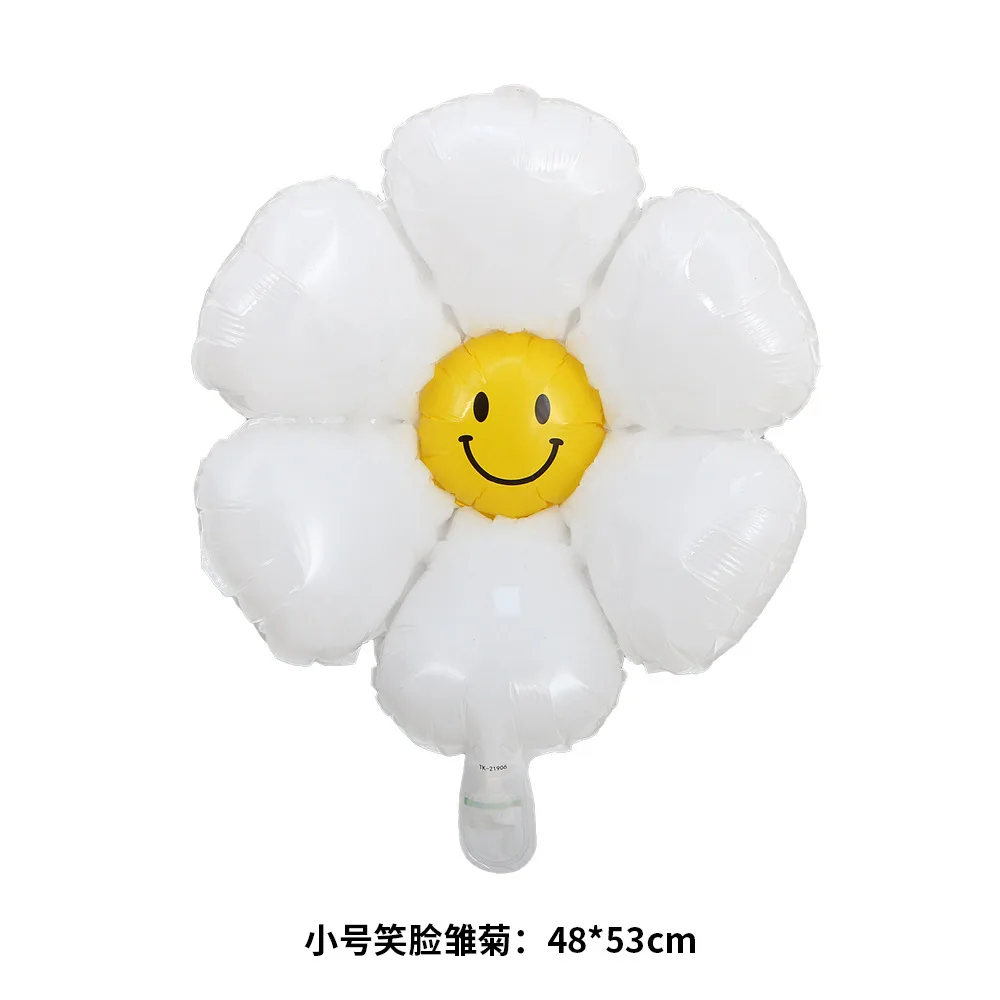 baby birthday photo props white flower egg yolk flower balloon New Korean ins small daisy aluminum film balloon