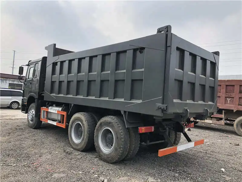 high quality sinotruk howo A7 6x4 manual transmission mining dump truck for sale