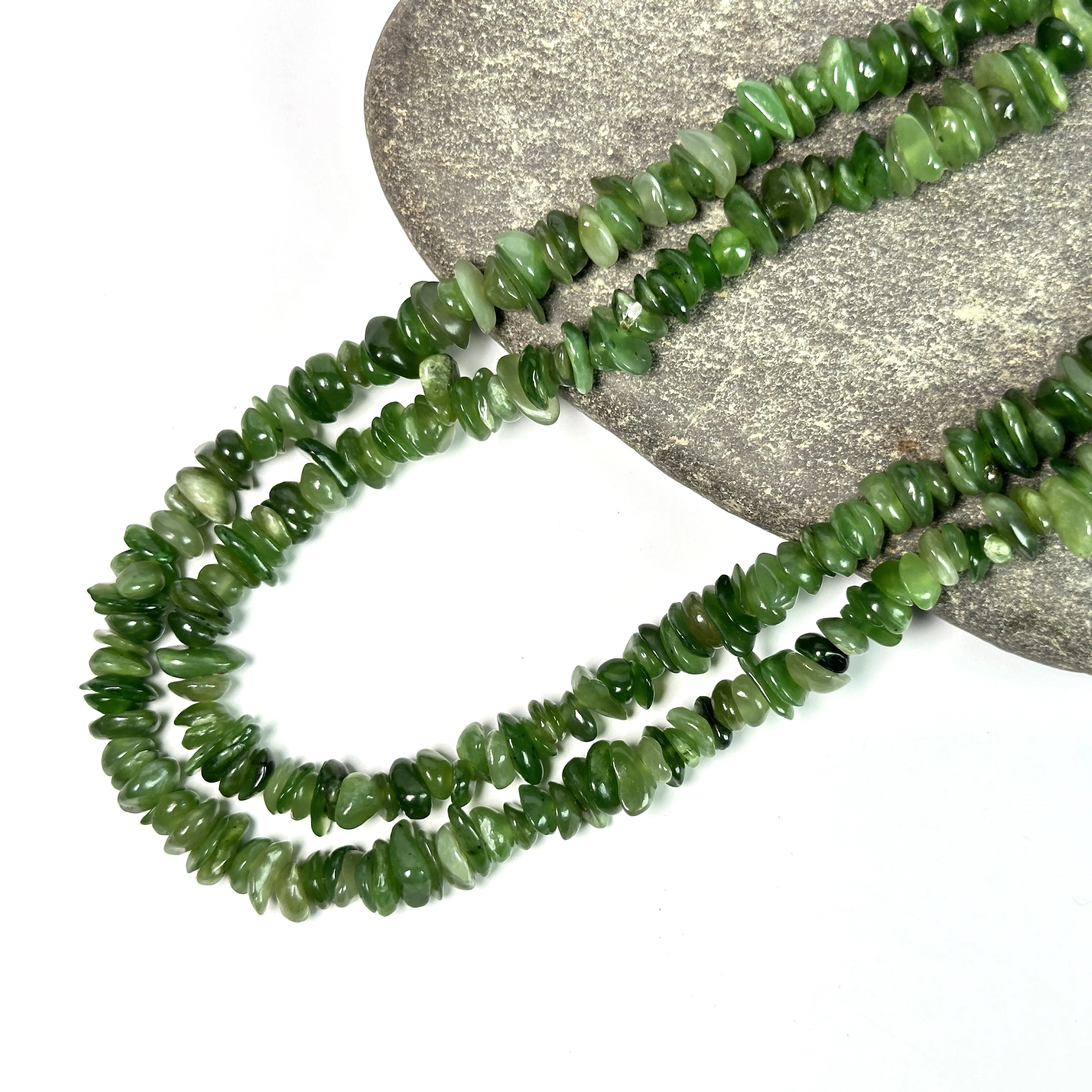 Wholesale 3 to 10mm Chips Length About 38 inches Circle Decorate Your Room with Gemstone At Home