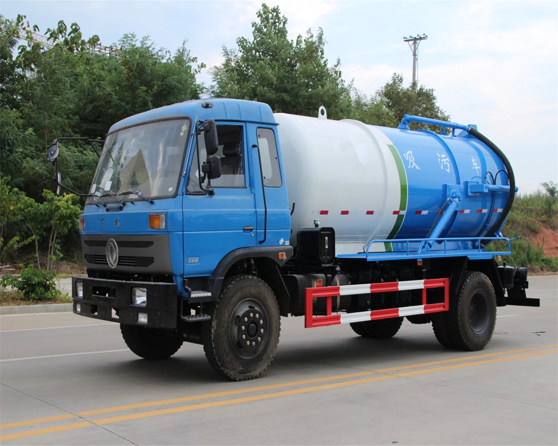 Dongfeng sewage suction truck 10CBM with good price for sale (1600500480523)