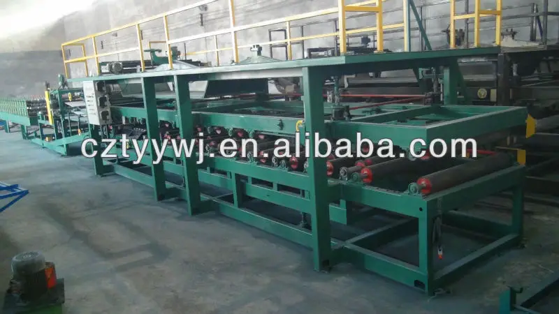 Extensive Usage Light Weight Roof/Wall Mineral wool Glass Wool Sandwich Panel Production Line