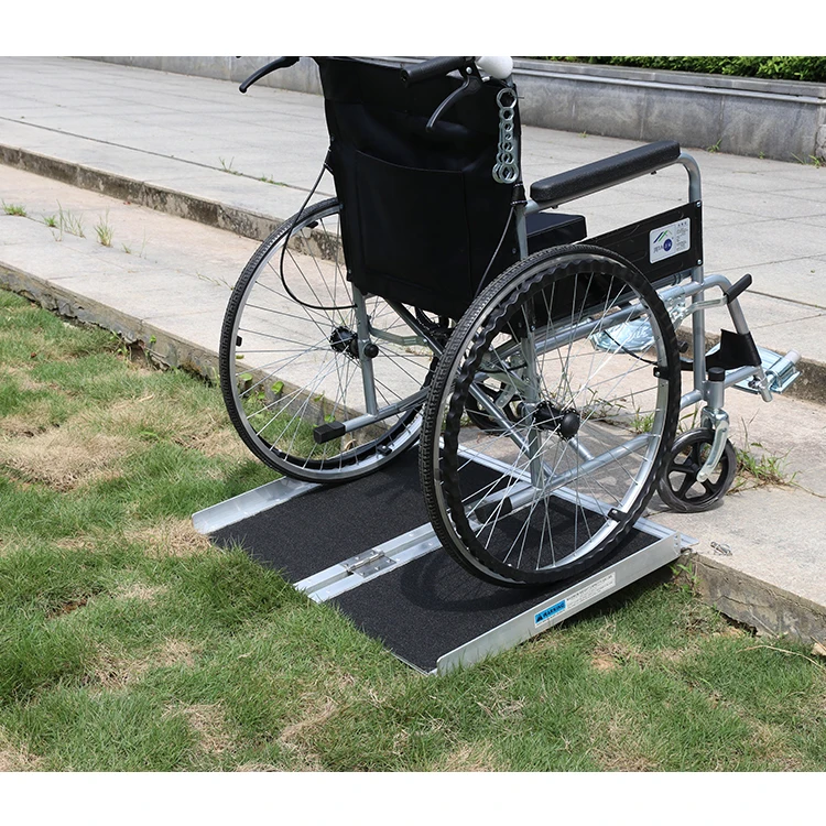 High Quality wheelchair loading ramps Lightweight Aluminium Alloy Telescopic Portable Folding Wheelchair Ramp For Car & Stairs