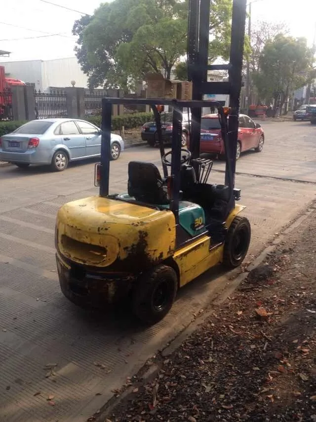 Used Komatsu Forklift FD30 Hot Sale