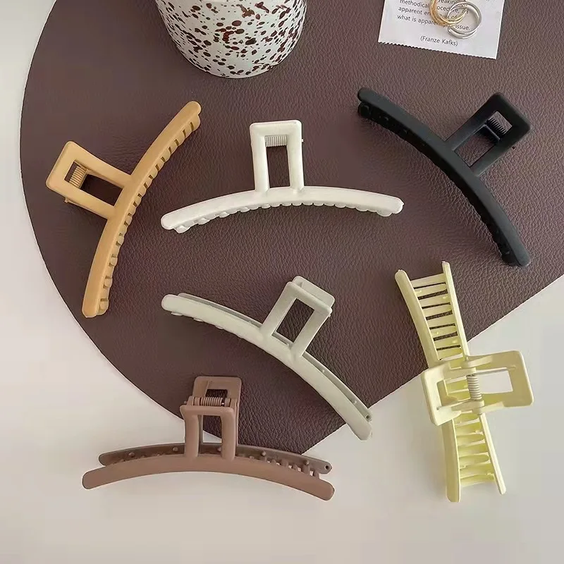 Simple Large Size Plastic Hair Claw Frosted Ponytail Claw Clip Hair Accessories For Women