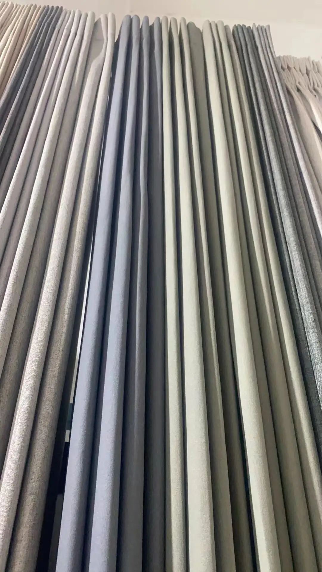 100% Shading Rate Blackout Curtain Fabric 100% Polyester Poly  Home Textile Fabric