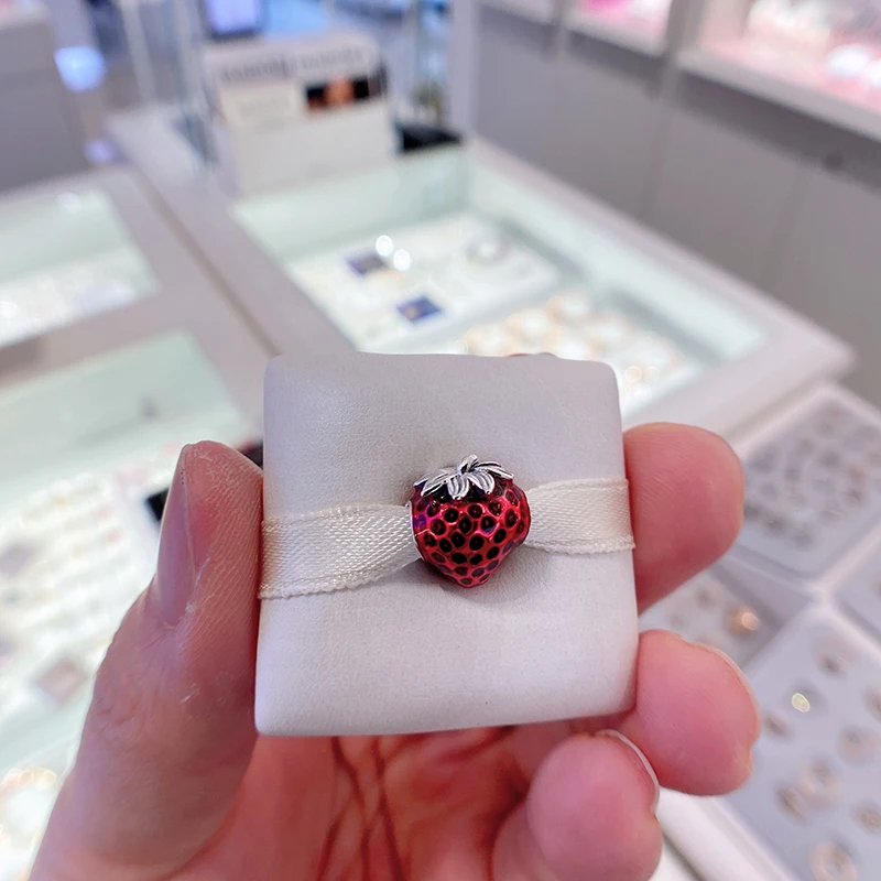 Factory Wholesale S925 Silver Strawberry Strawberry Charm Summer Fruit Beads Pandoraer Charm Bracelet for Women Gifts