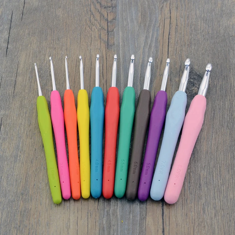 11PCs/set Knitting Needles TPR Soft Rubber Handle Aluminum Crochet Hooks for Knit DIY Craft Loom Tool Weaving Kit Plait