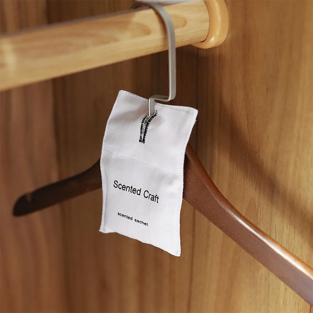 Custom Fragrance 20g 30g Long Lasting Portable Air Freshener Sachets Strong Smells Linen Bag Scented Sachets With Hanger