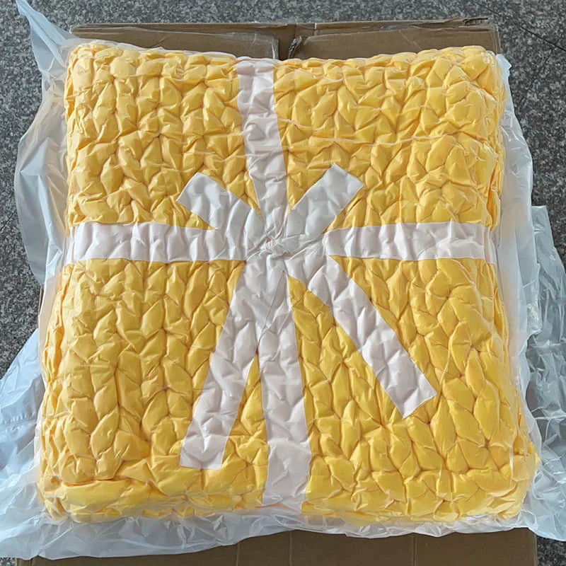 Super Soft Luxury Microfiber Fiber Minky Chunky Yarn Weighted Blanket