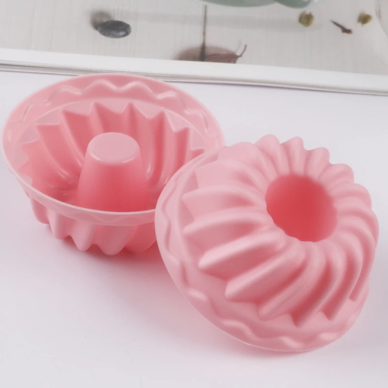 Cheapest Certified BPA Free Used soft eco-friendly easy clean 8G threaded egg cup Mould