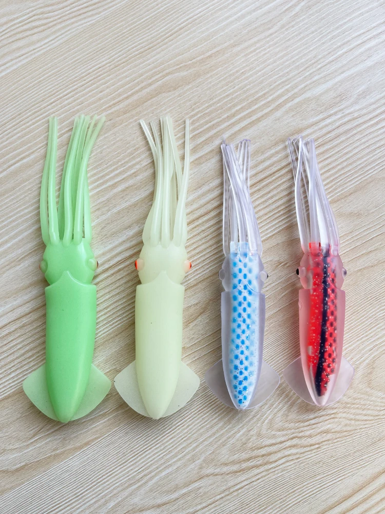 18cm 20cm Luminous Soft Squid Fishing Lures Fishing Luminous Squid Skirts Artificial Jigging Bait