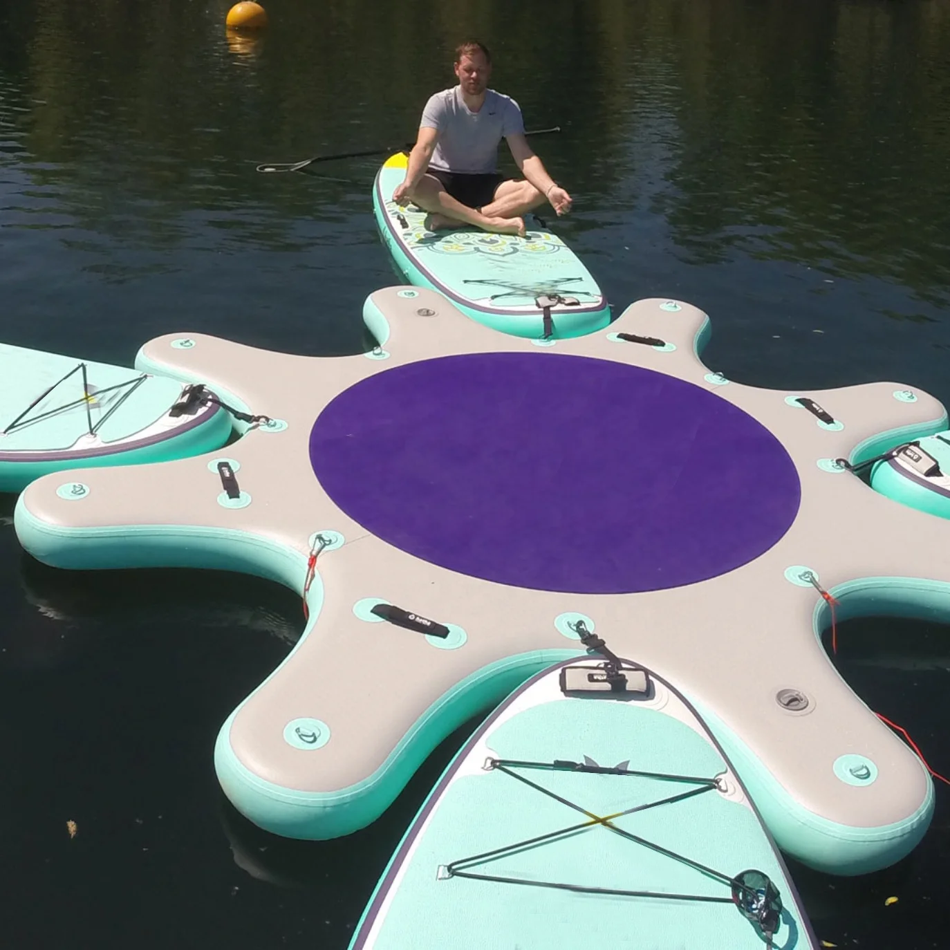 2024 Popular SP1801 Water Yoga Mat Customized Inflatable Surf Platform Station SUP Yoga Dock