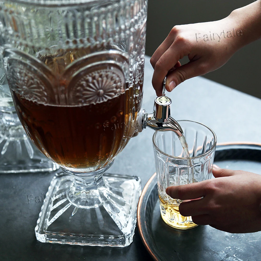 
European Vintage Hotel Restaurant Bar Liquor Juice Soft Water Glass Drink Dispenser with Tap 