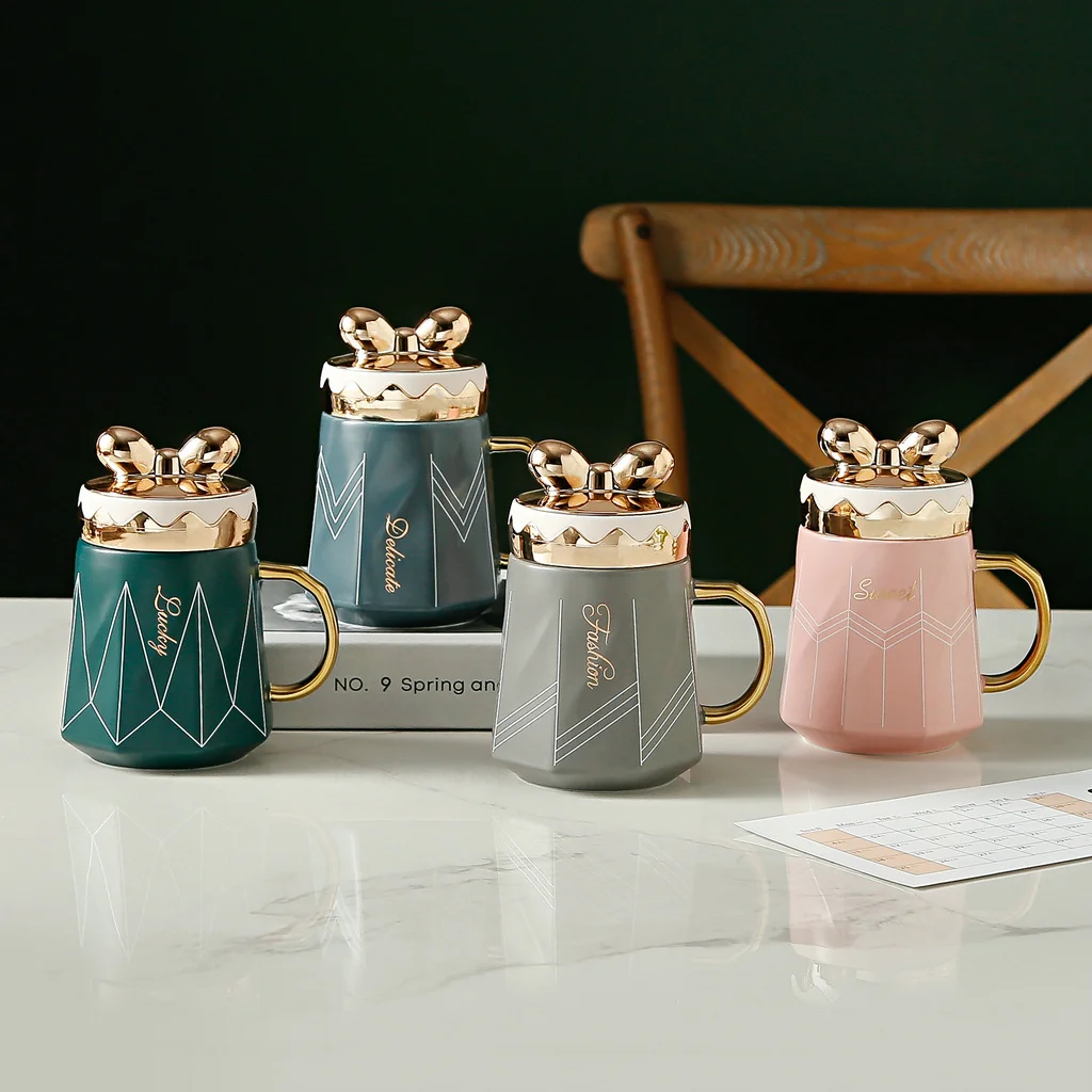 Новый дизайн керамическая чашка с геометрическим узором Офисная кружка крышкой из полипропилена бантом
