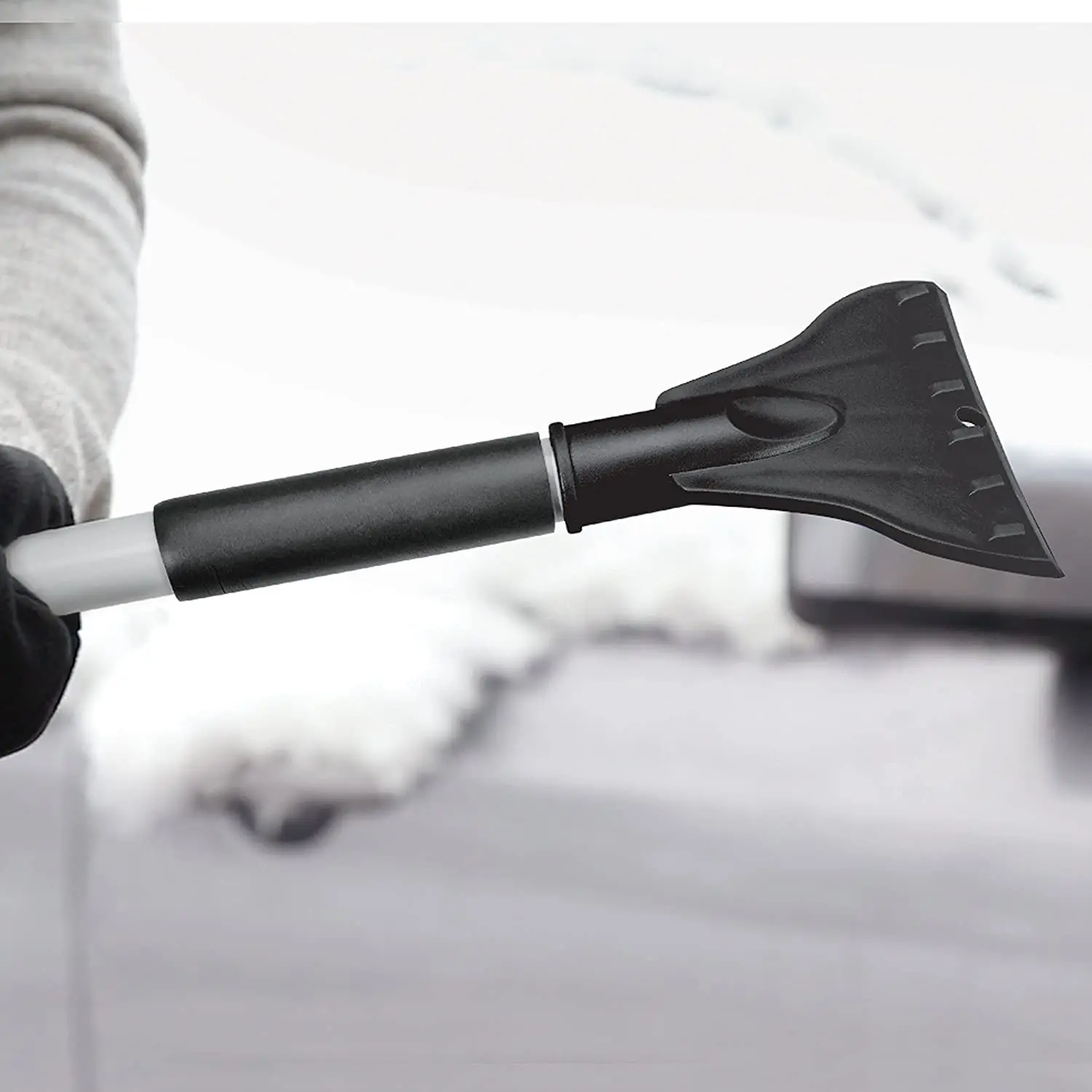 Car Cleaning Tool Telescopic Handle Car Snow Cleaning Sweeper Brush Snow Broom With Ice Scraper
