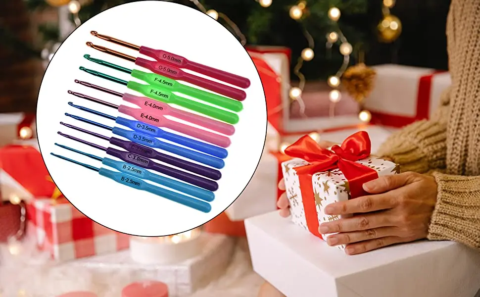 6 Pieces of Crochet Hooks DIY Yarn Weave Craft Tools with Ergonomic Plastic Handle