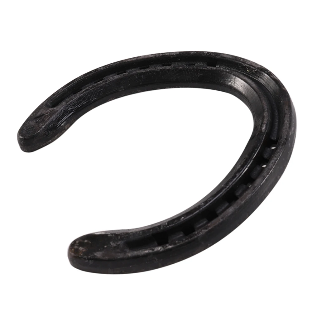Manufacturer Horse Racing Equipment Training Equestrian Front Rear Metal Iron Horseshoe Suppliers Durable Steel Horseshoes