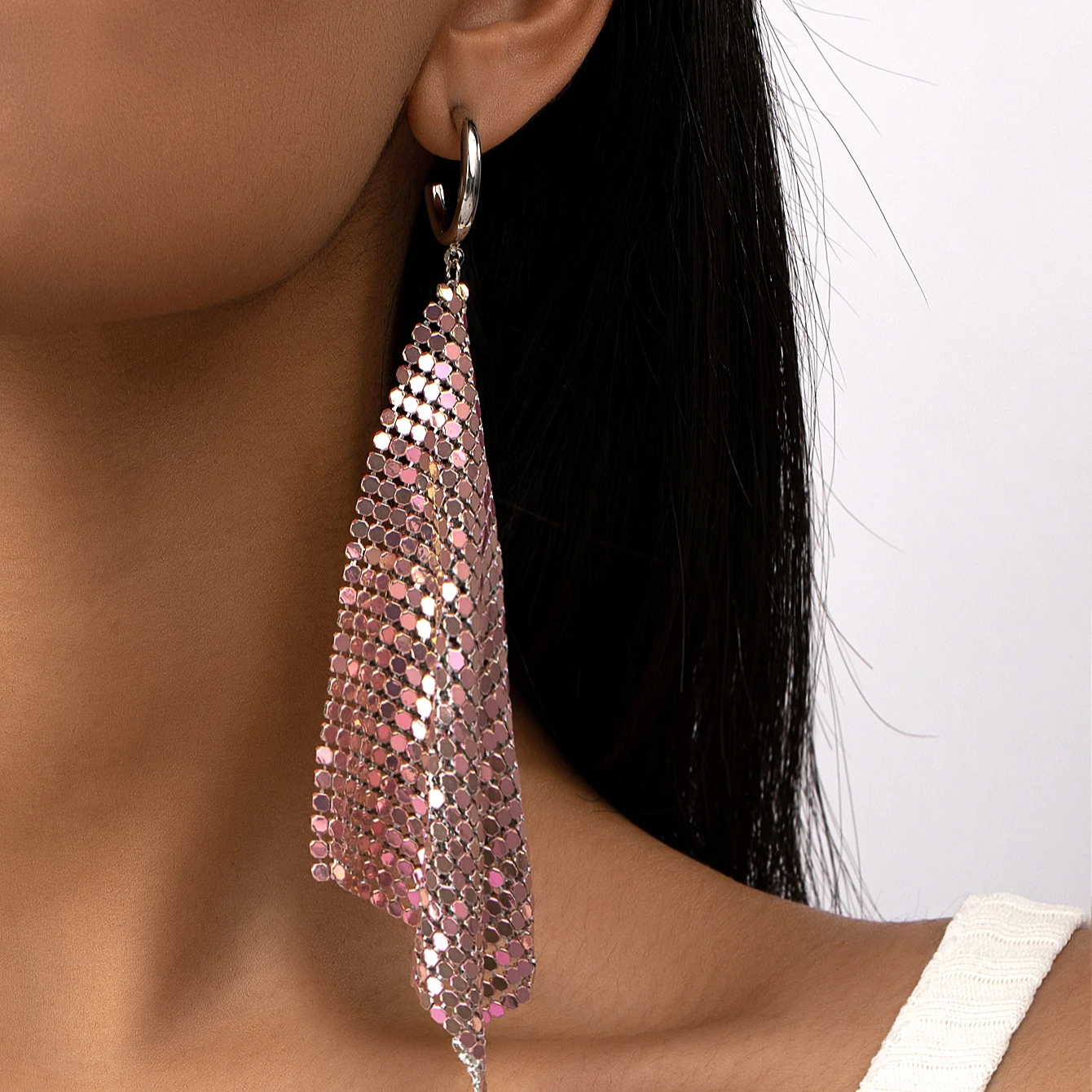 Fashion Earrings 2023 Women Metal Sequin Tassel Earrings Creative Geometric Long Glitter Drop Earrings