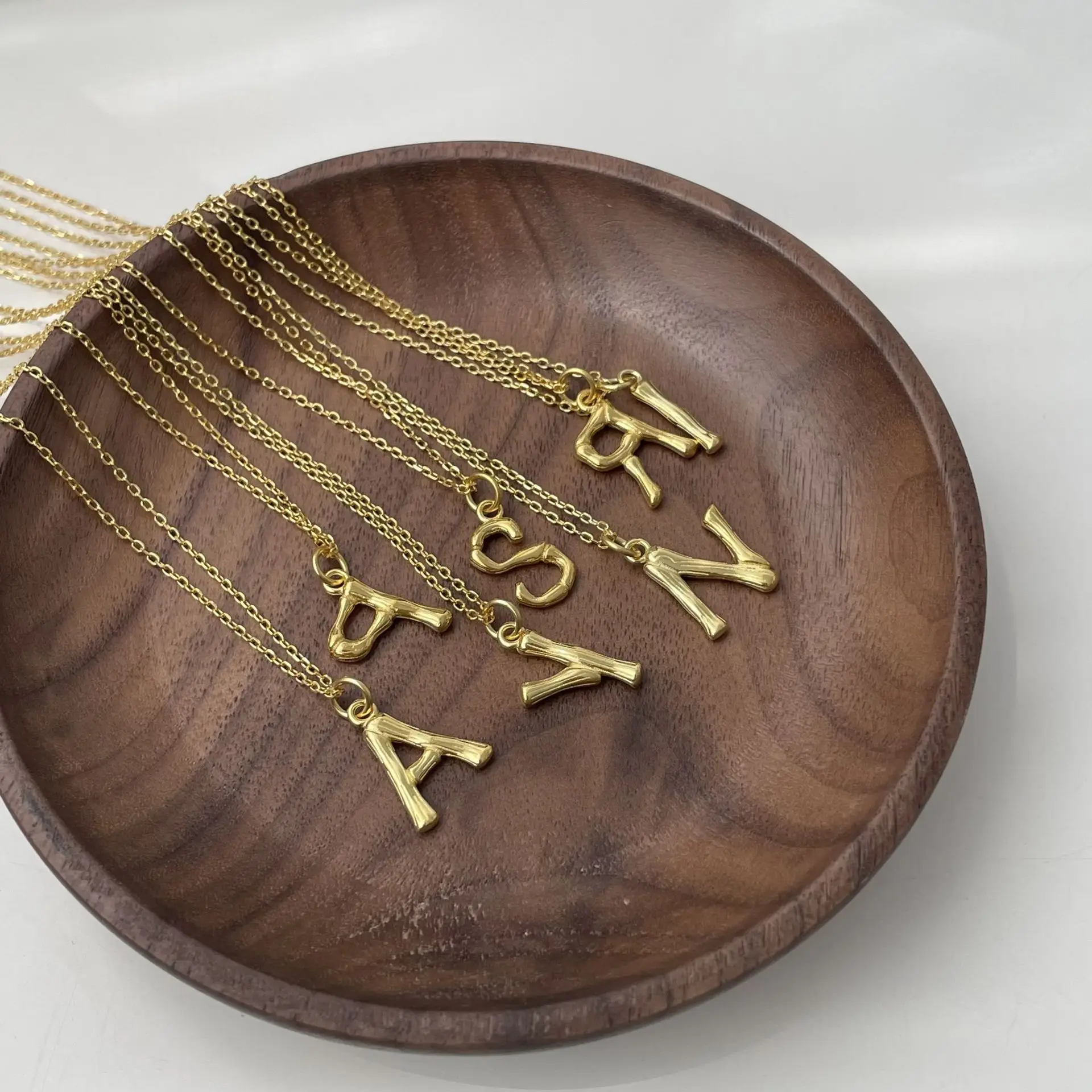 Водонепроницаемые ювелирные изделия, модное колье с буквой 18 карат, золотое ожерелье с алфавитом, 925 стерлингового серебра, 26 Английских Букв, ожерелье