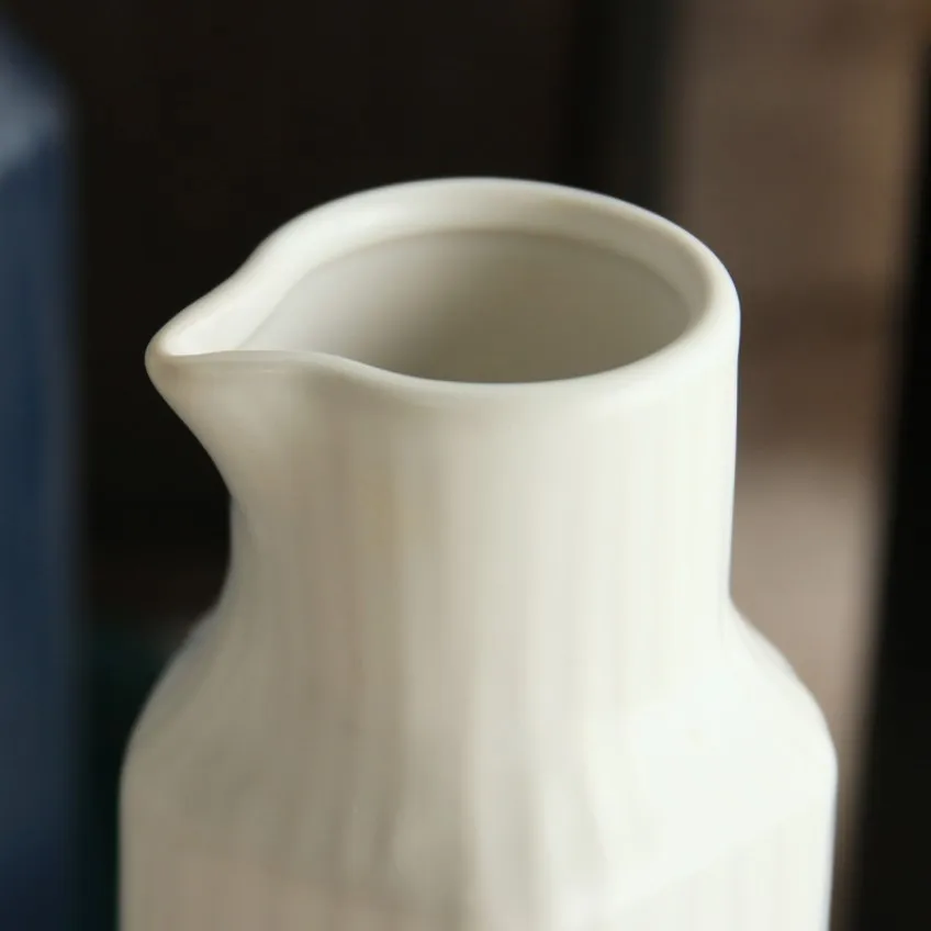 Белая керамическая бутылка для соевого соуса и масла банка приправ кухонная