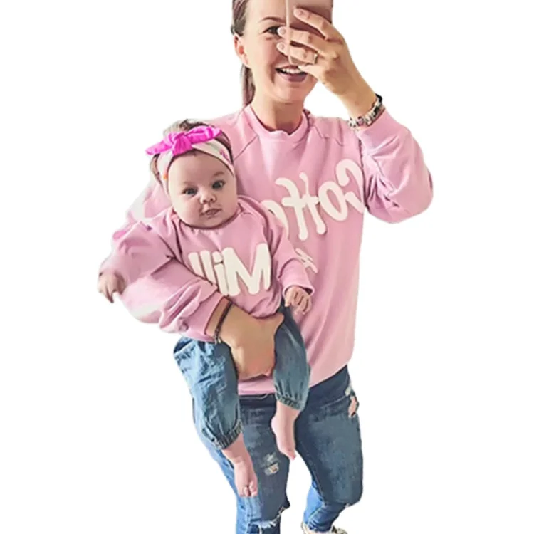 
OEM Manufacturer Hot Sale Cute Fashion Pink Purple Mommy and Me Family Hoodie Set 