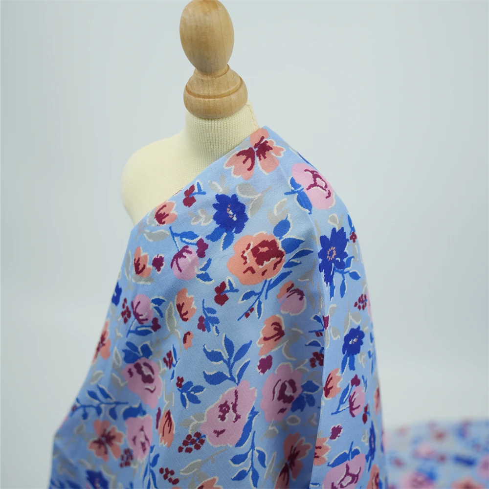 Китайский завод поставляет на заказ креп-ткань из 53% вискозы с принтом 47% дизайн для женских платьев