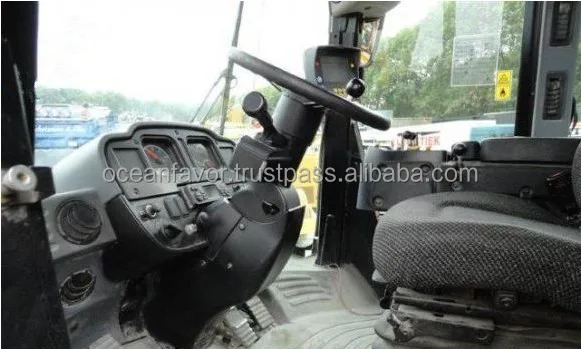 CAT 966H (5).jpg