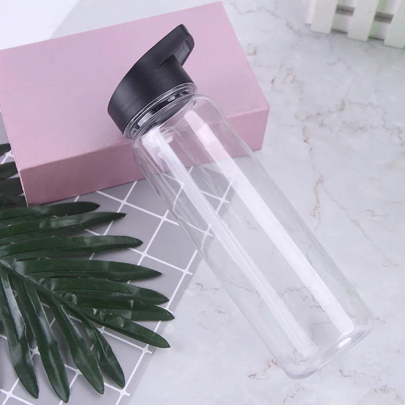 Bespoke Logo 25oz Leakproof Drinking Gym Plastic Water Bottles Carry for Fitness