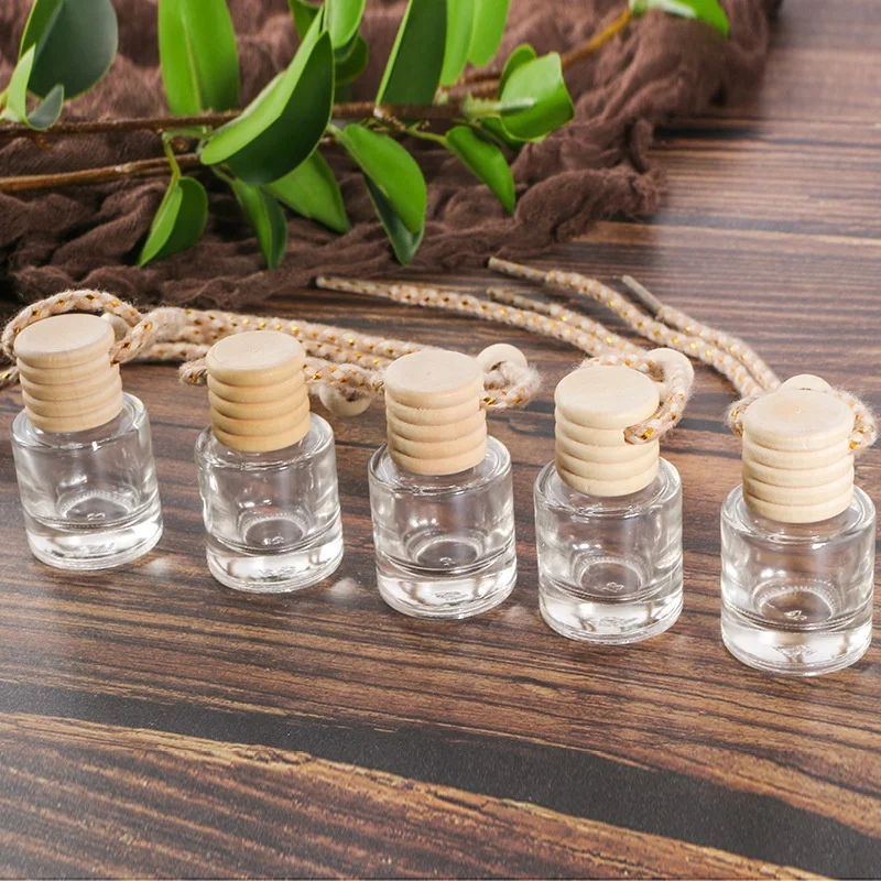 Interior Decoration 5ml Empty Car Bottle Pendant Car Perfume Bottle Empty Essential Oil Container